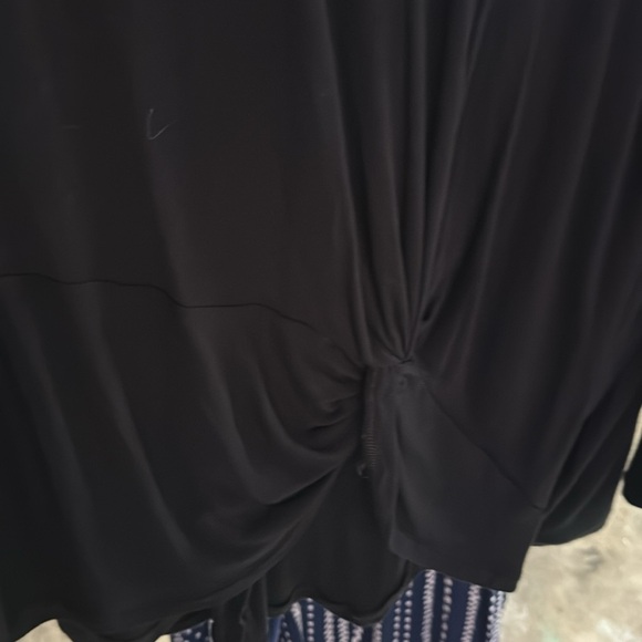 Cabi. Size Medium - Picture 2 of 2